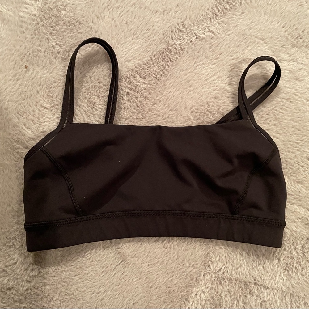 Black lululemon sorts bra size 6